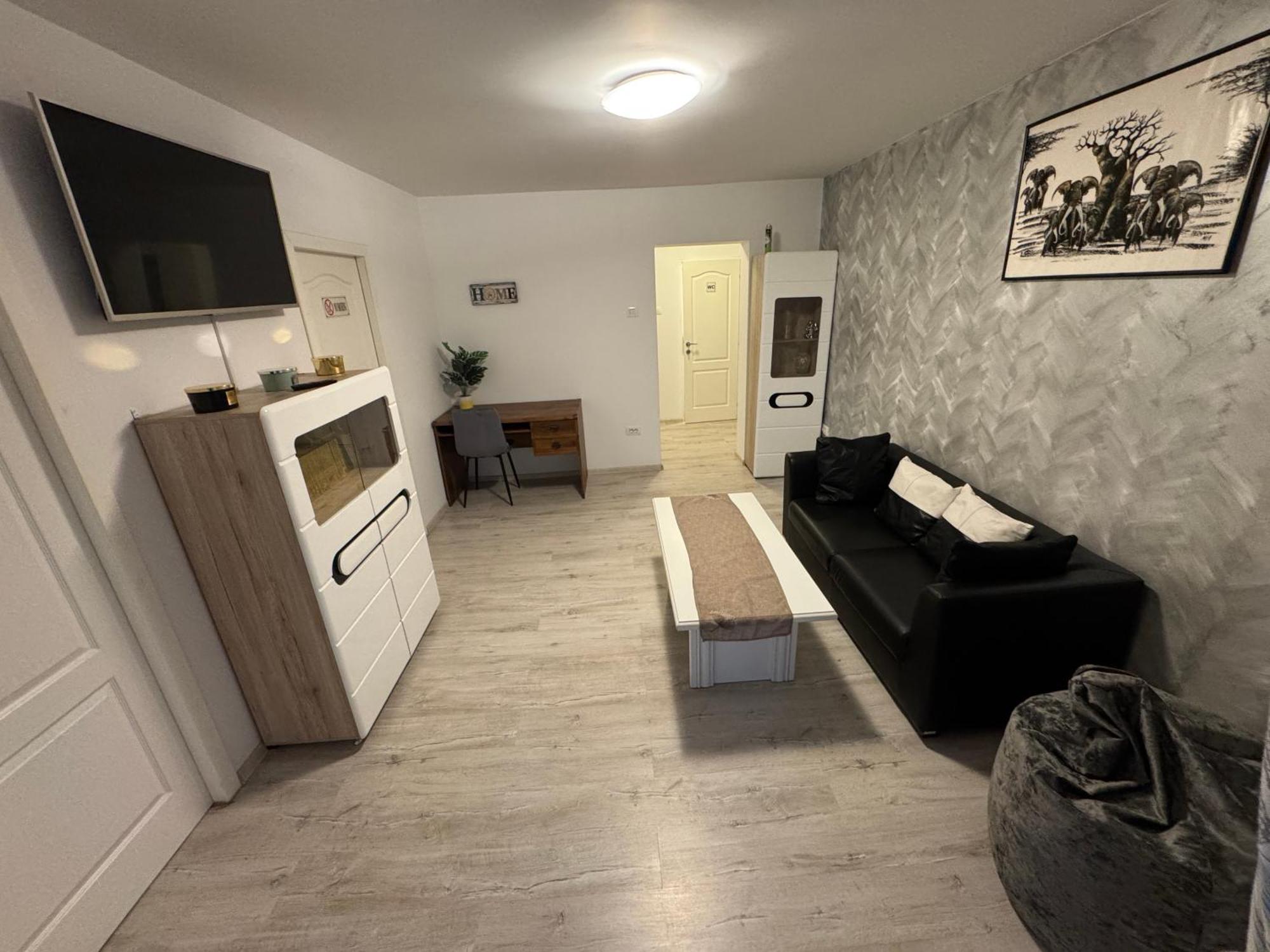Apartament Ultracentral Modern 1 Pitesti Ngoại thất bức ảnh