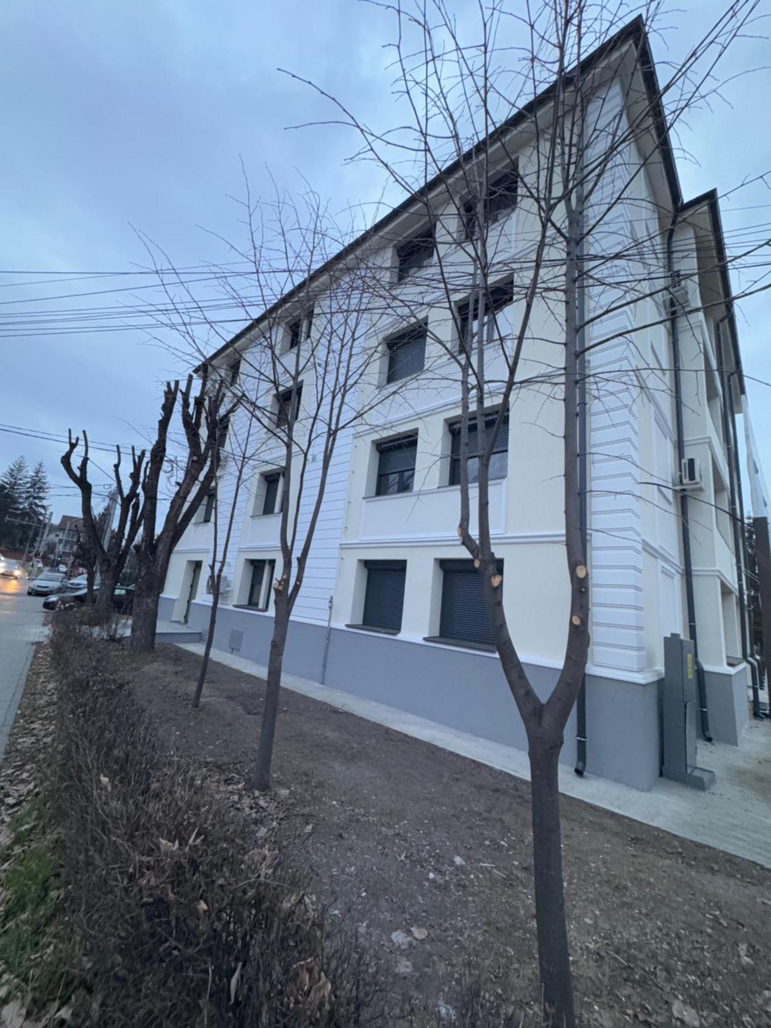 Apartament Ultracentral Modern 1 Pitesti Ngoại thất bức ảnh
